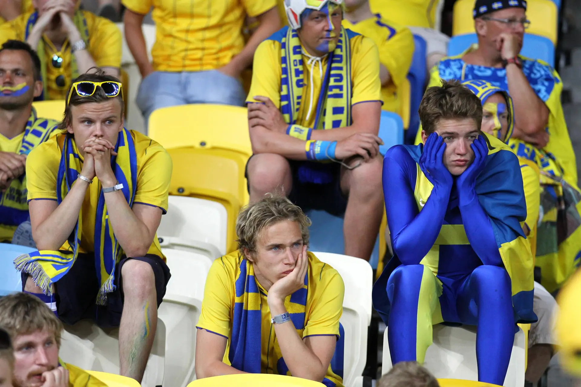 Wat er écht in je brein gebeurt als je favoriete voetbalteam verliest
