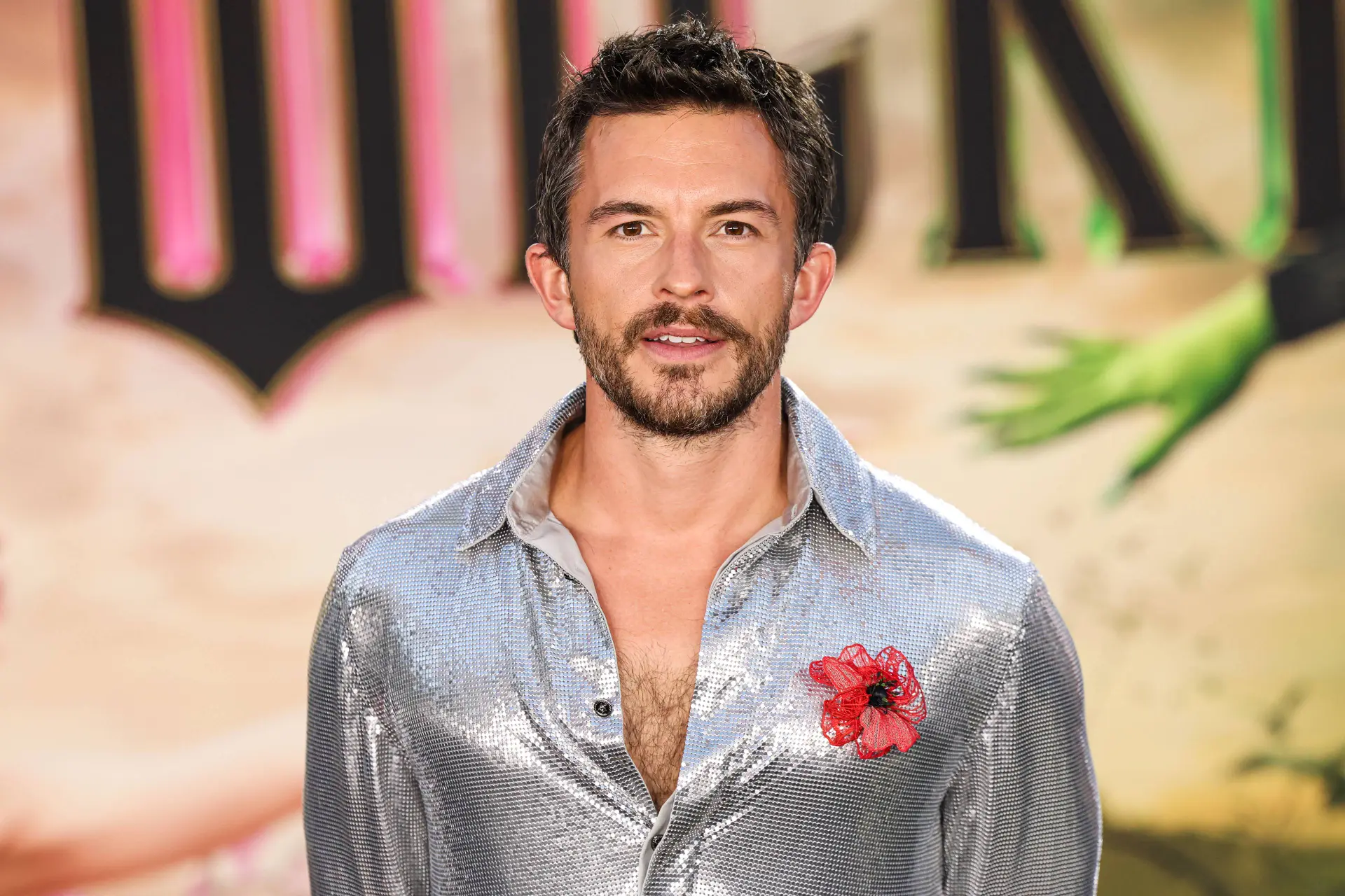 De man, de myth en de meest sexy man van 2025: waarom Jonathan Bailey die titel verdient