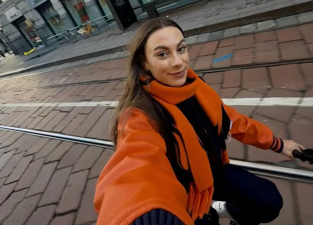 Waarom die ene opmerking over de relatiestatus van Femke Kok zóveel losmaakt