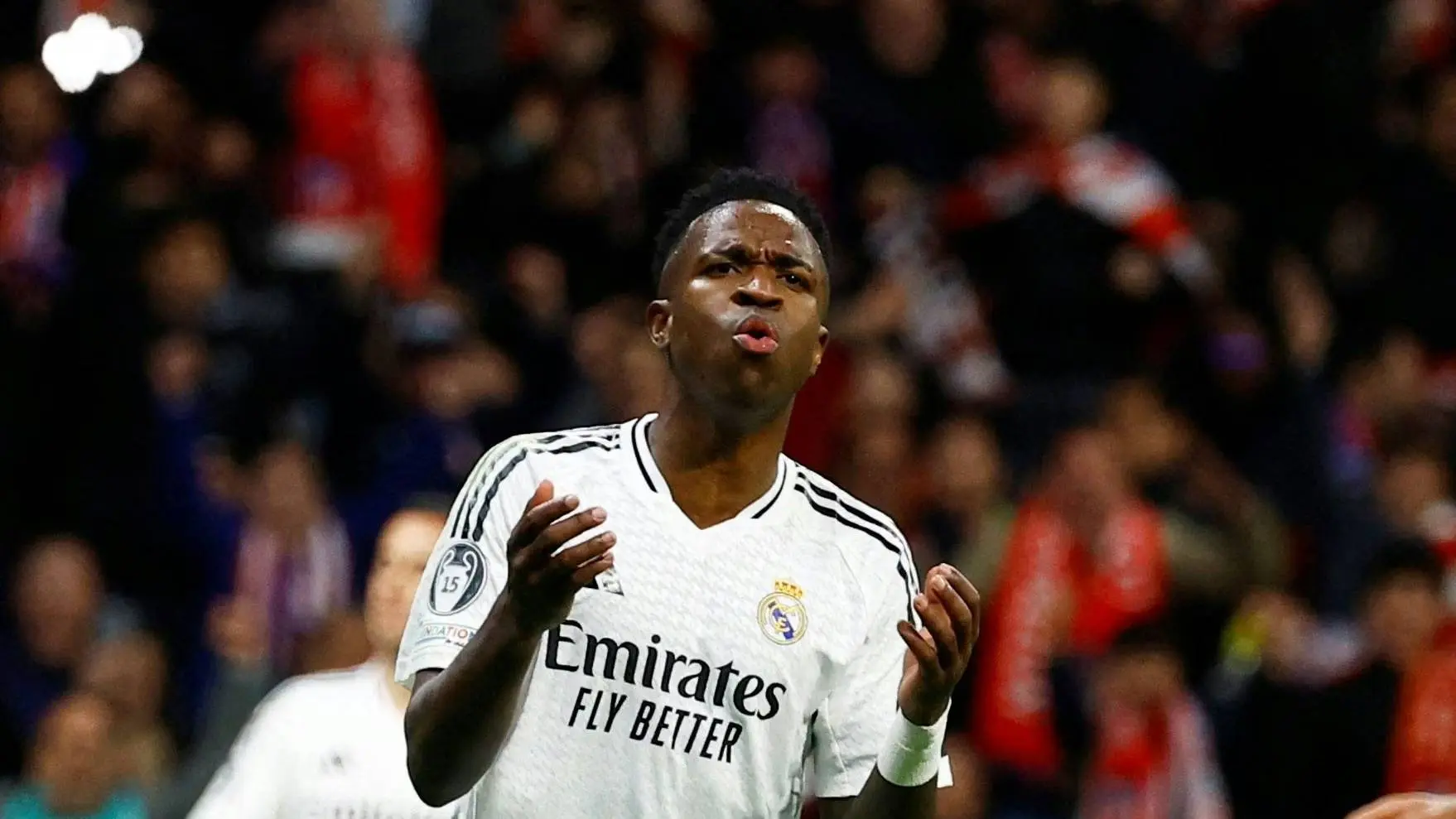 Racisme verpest Champions League avond van Vinícius Júnior