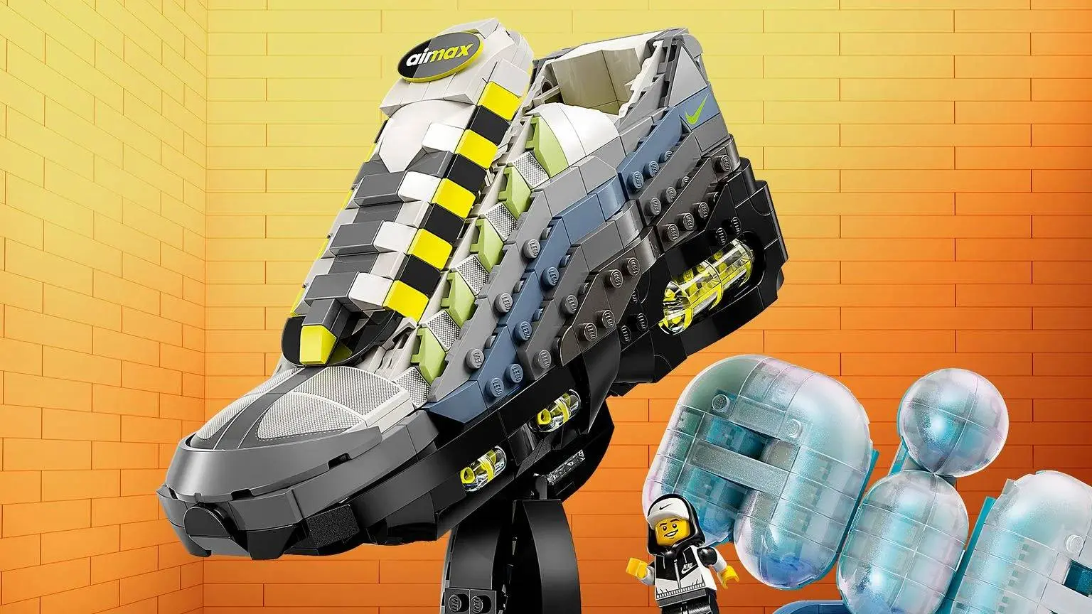 Je favoriete Nike Air Max 95 Neon komt nu in 1213 LEGO steentjes