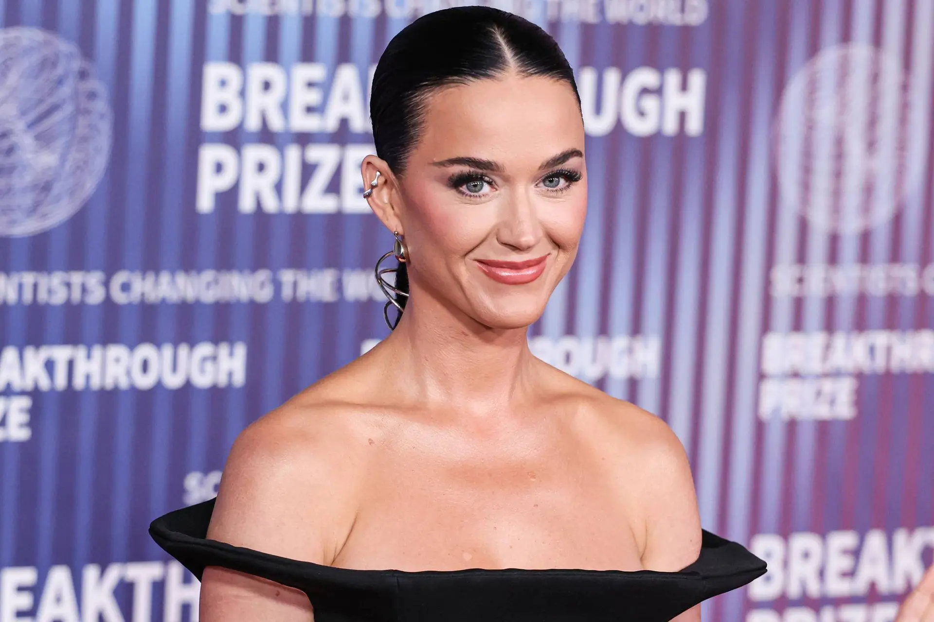 Wat is er precies aan de hand rond Katy Perry?