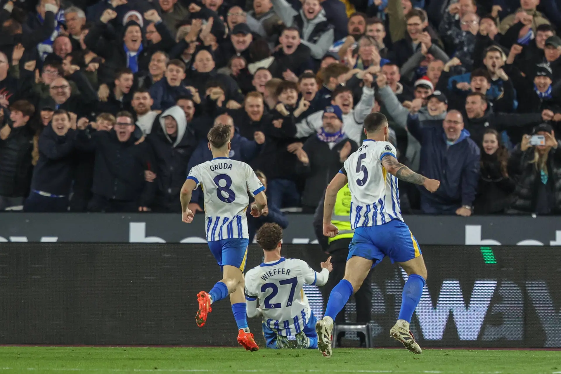 Mats Wieffer open in Prime Video-docu over zijn rol bij Brighton