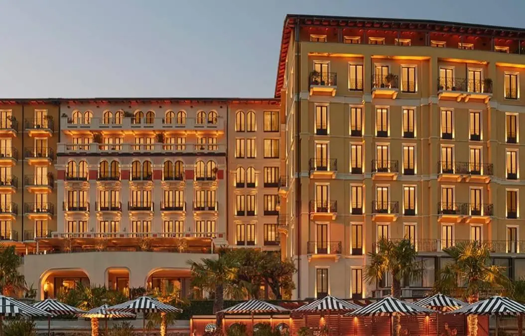 Lake Como’s most anticipated hotel has officially opened 🇮🇹✨The Lake Como EDITION has arrived