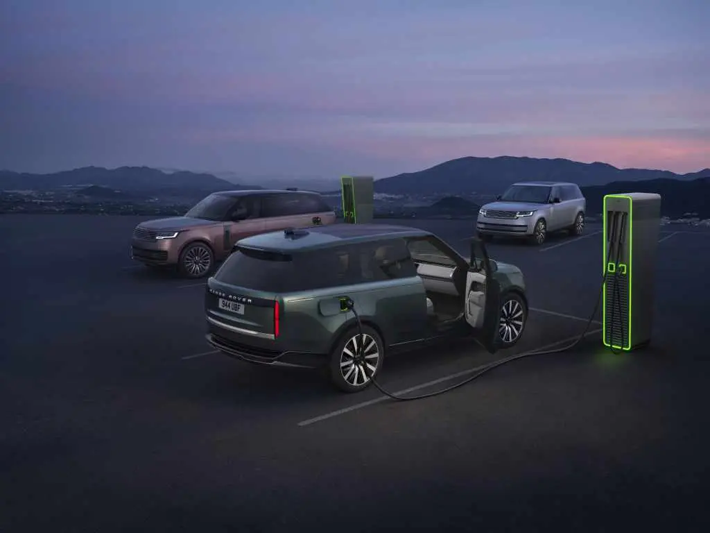 RANGE ROVER ELECTRIC CHARGING 02_09_26-4