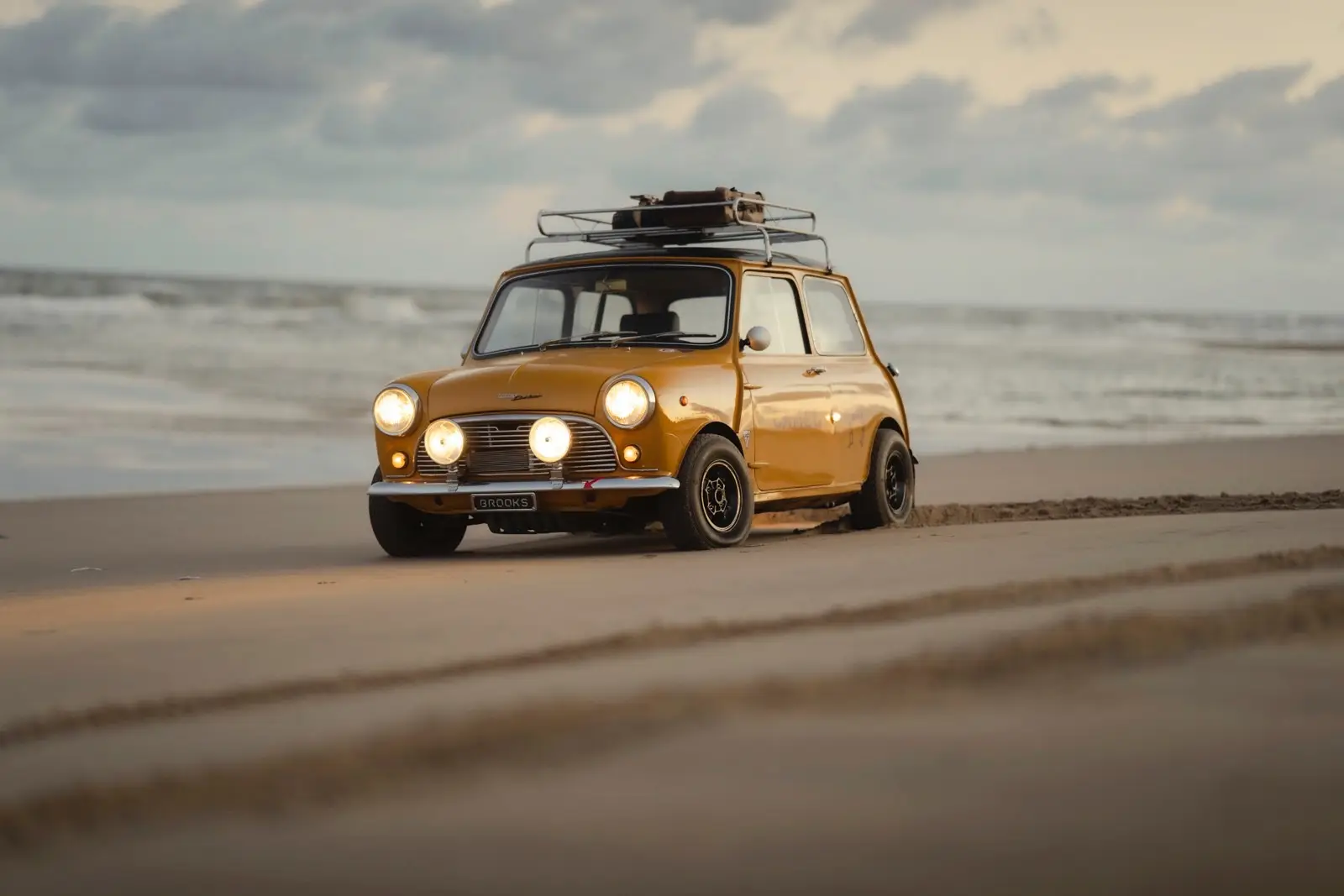 brooks-mini-dakar-01