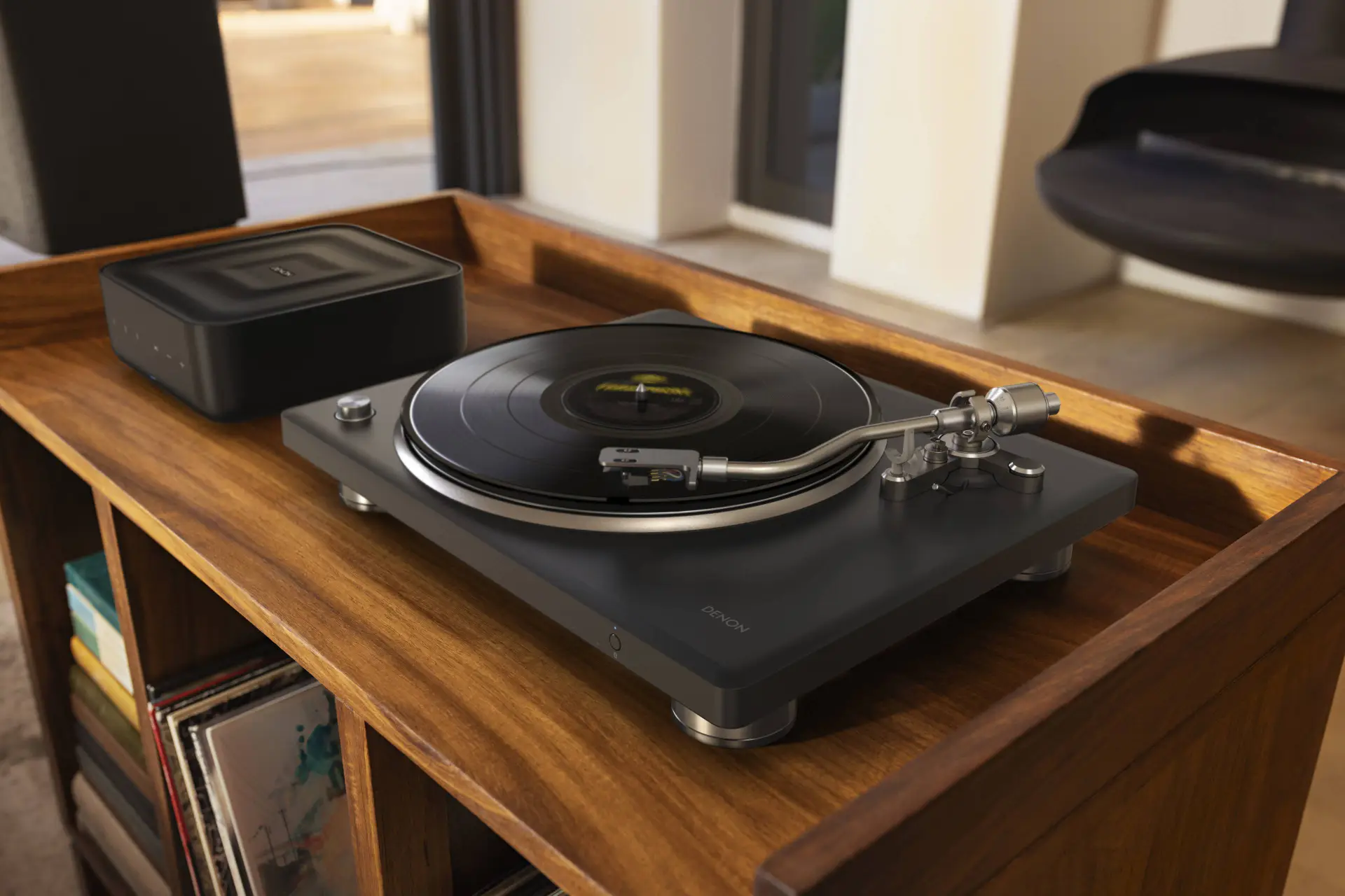 Denon DP 500BT Lifestyle 007