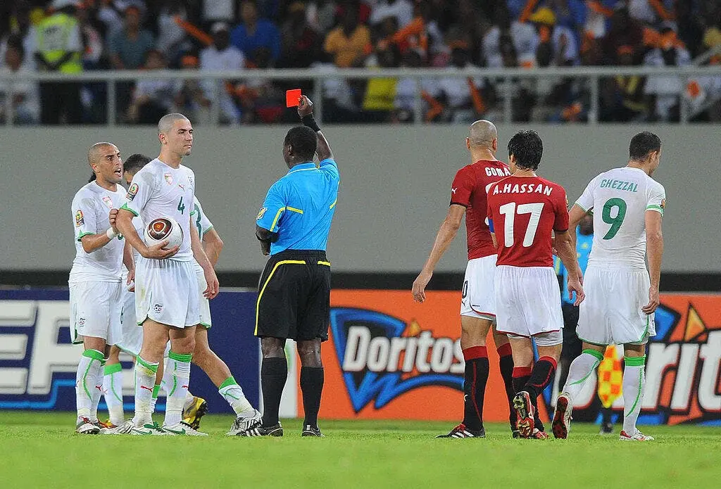 l arbitre d algerie egypte a la conscience tranquille 46830 7022