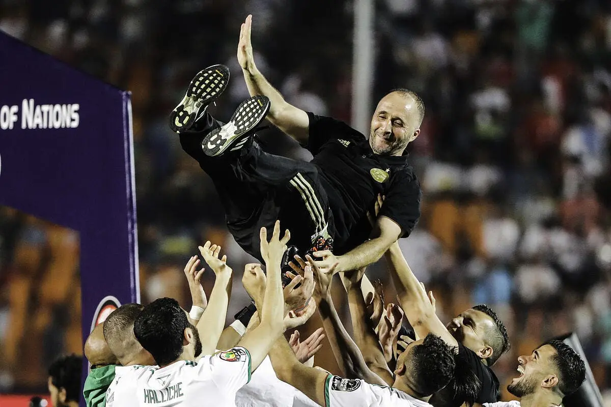 algerie embrouilles a la fede belmadi met un coup de pression icon 190719 90 036168 dpai259631