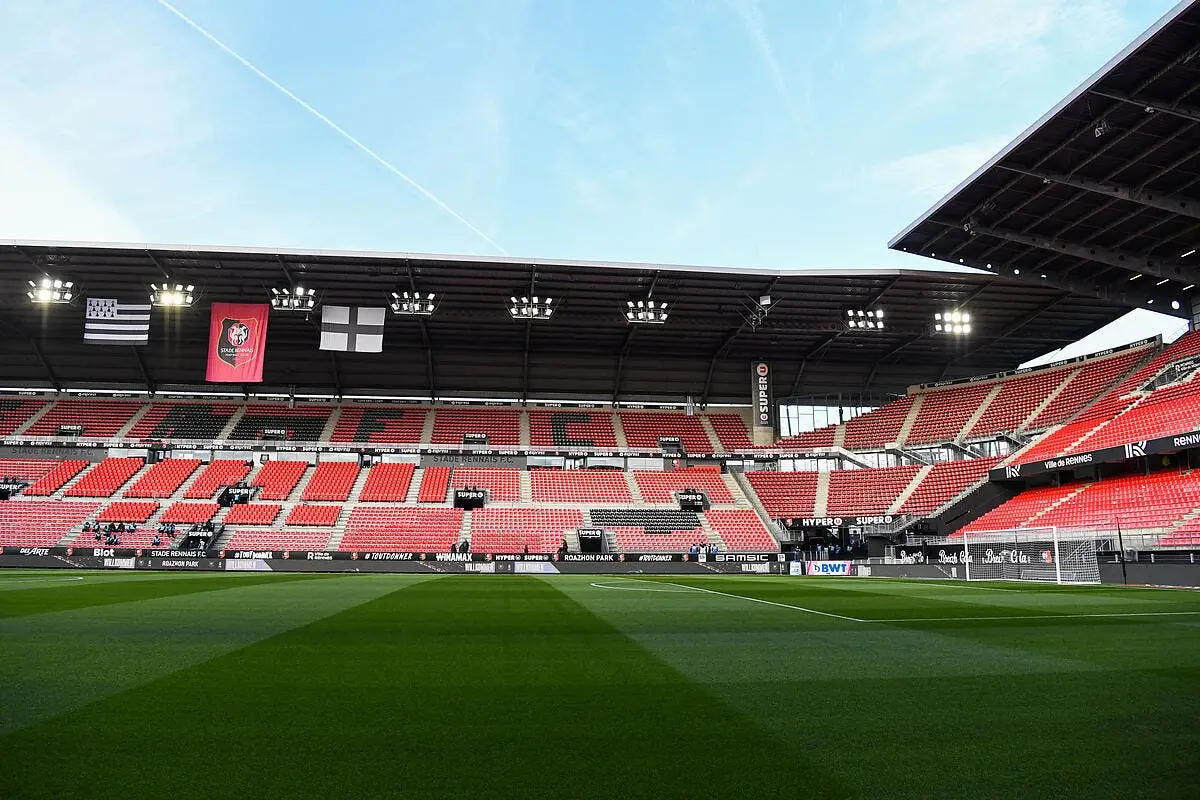 Rennes Rcsa Les Compositions 17h15 Sur Ligue 1