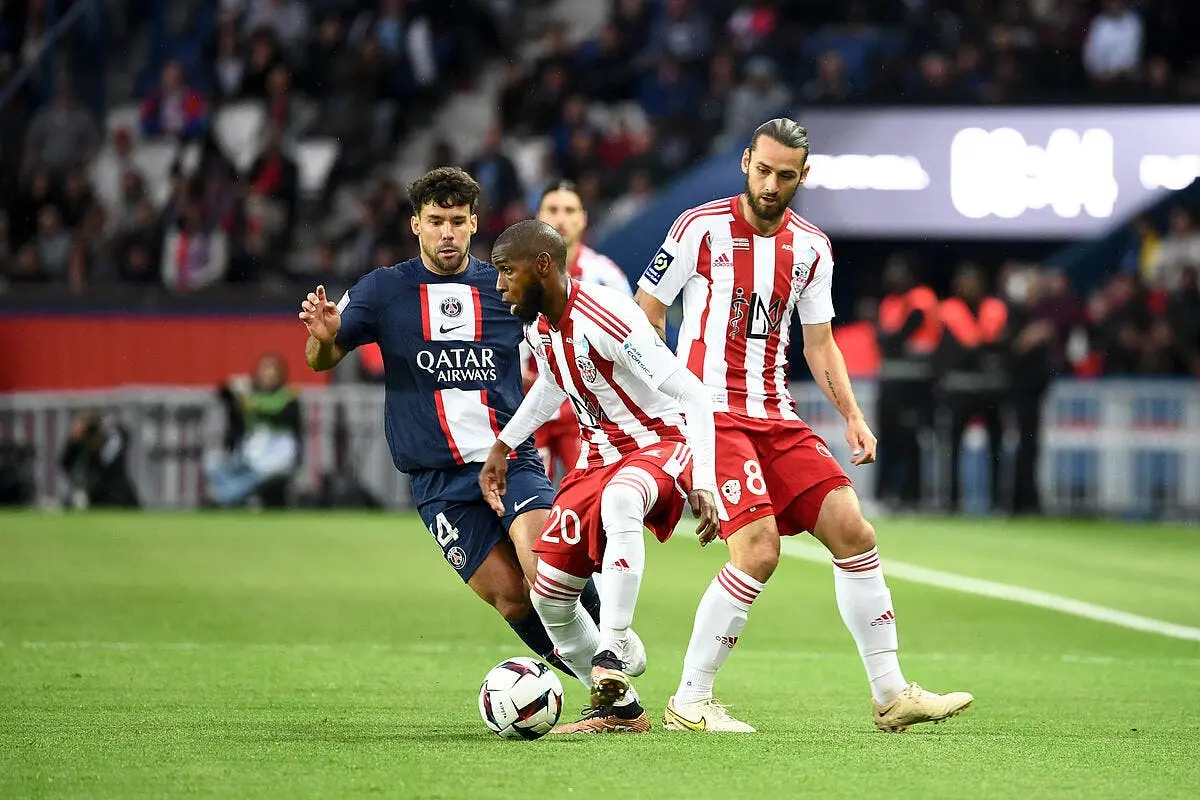 l1 l ac ajaccio officiellement releguee en ligue 2 icon cas 0632 360365