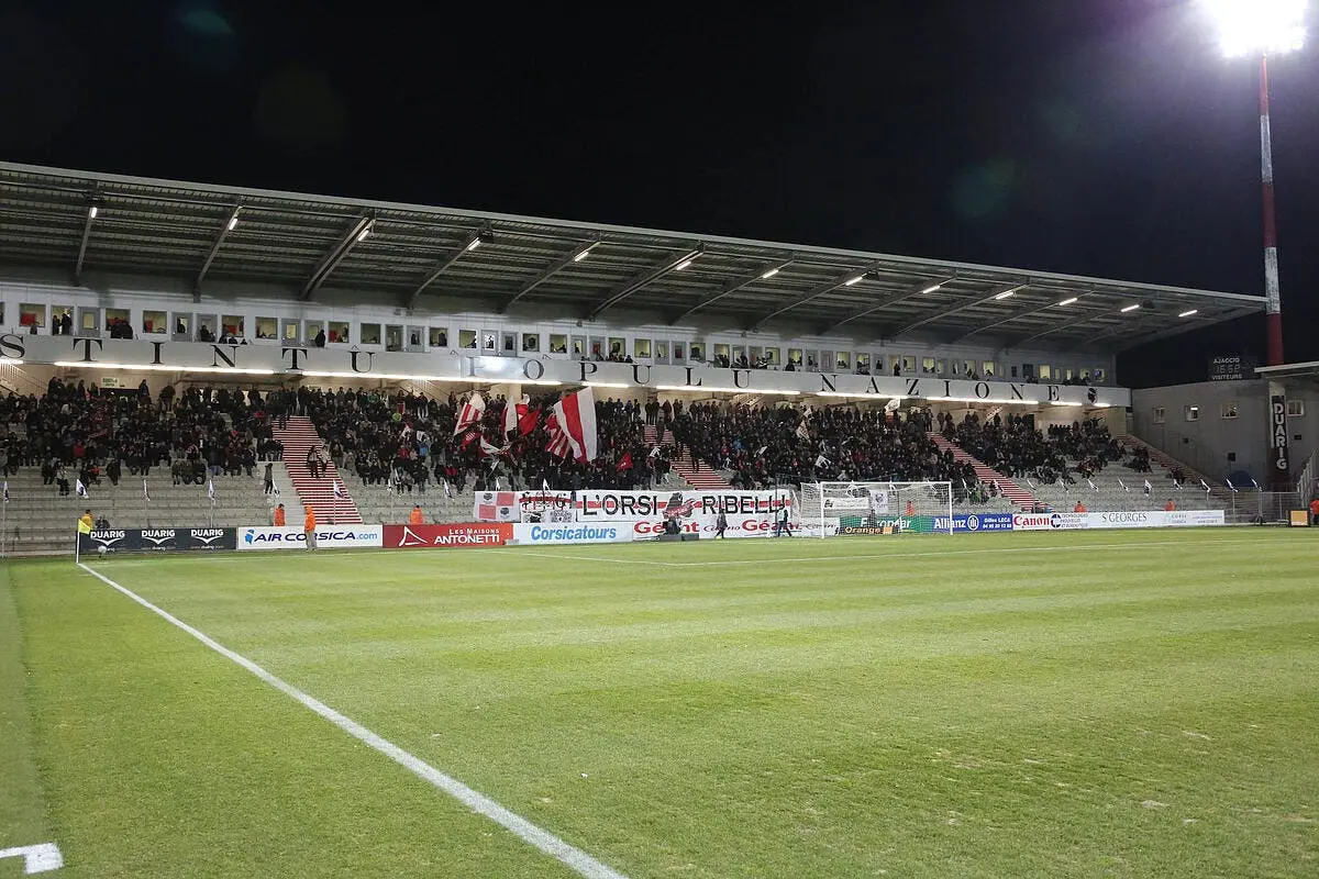 l2 bastia officialise son soutien a l ac ajaccio icon bel 090213 01 02219695