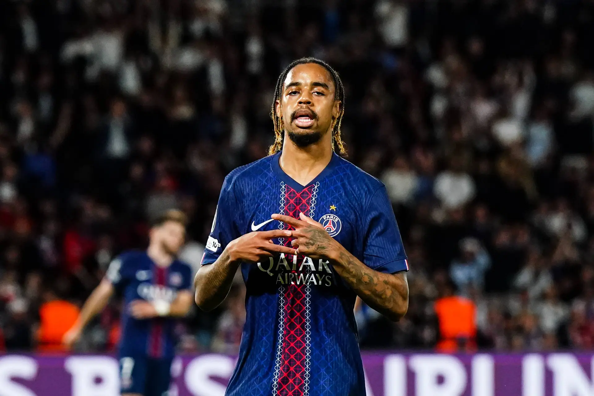 PSG-OM : Bradley Barcola incertain contre Marseille !