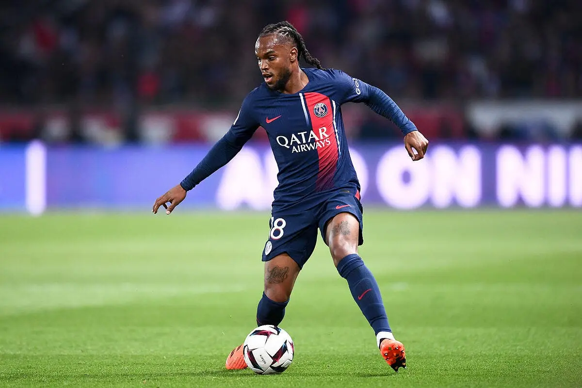 psg renato sanches prete au panathinaikos off iconsport 175254 0556 397750
