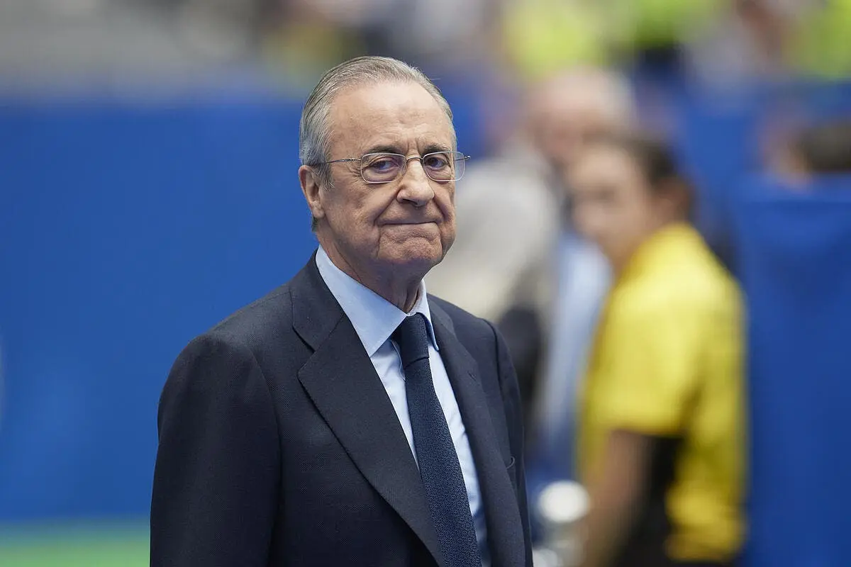 Real : Sept recrues et un galactique, Pérez frappe fort