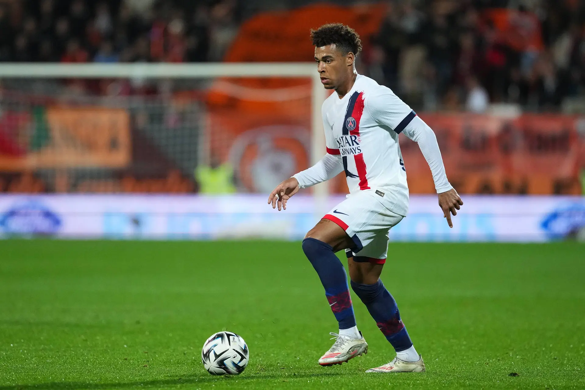 Le PSG fait un choix choquant avec Désiré Doué