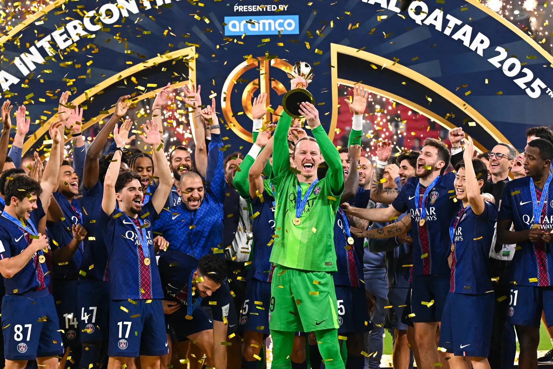 PSG : La Russie en guerre avec Paris à cause de Safonov