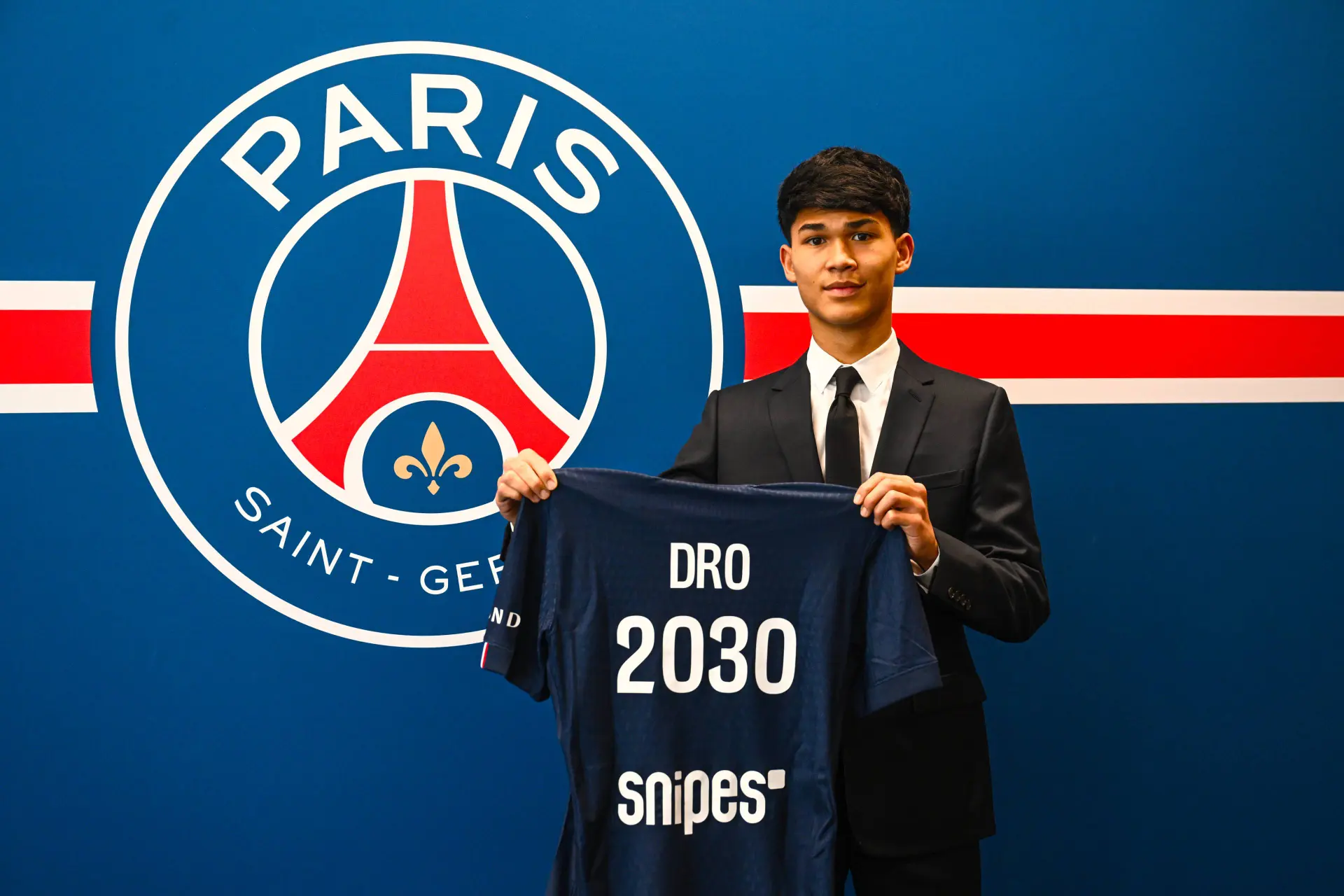 Le Barça défend le PSG et méprise Dro Fernandez