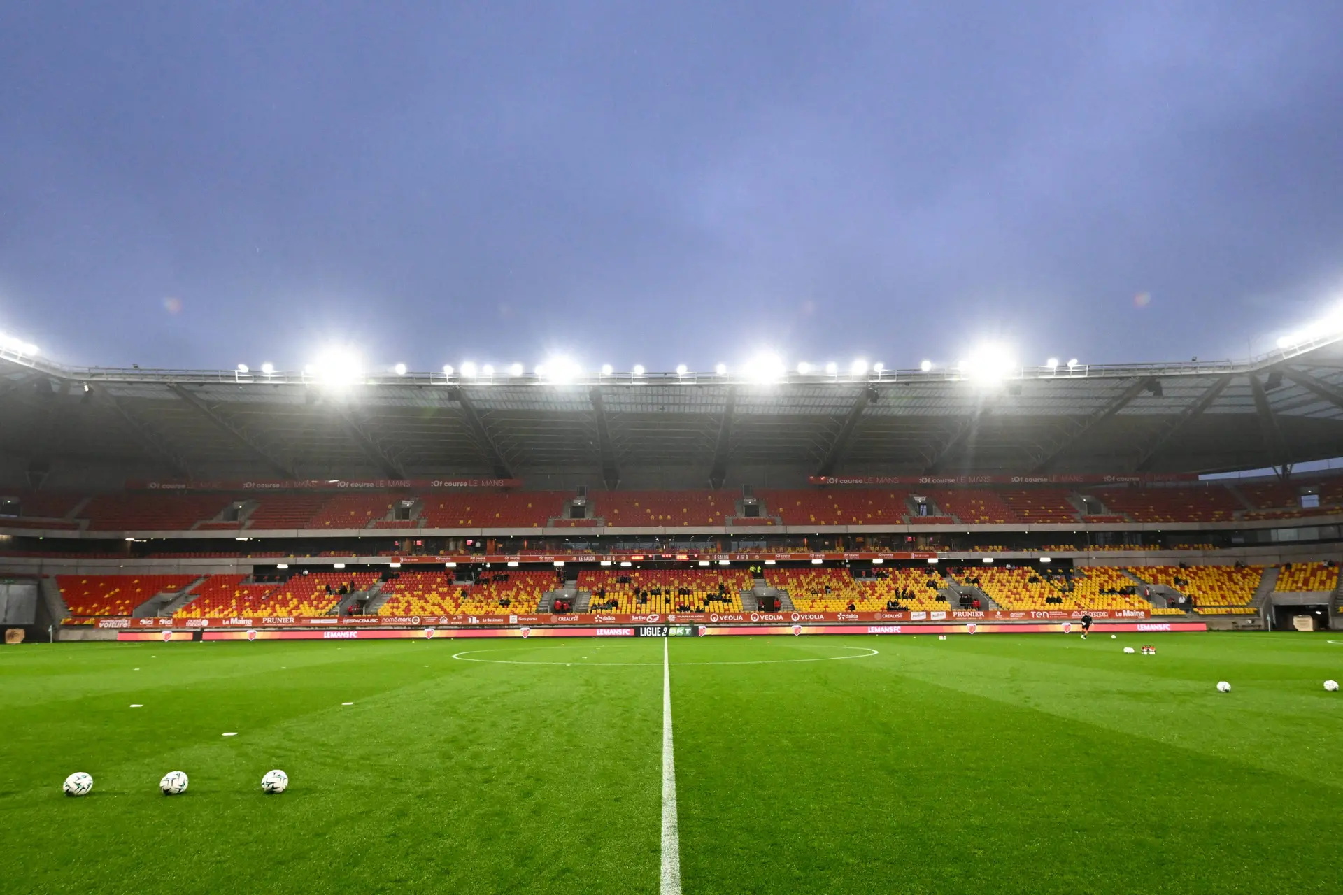 ICONSPORT_272679_0006