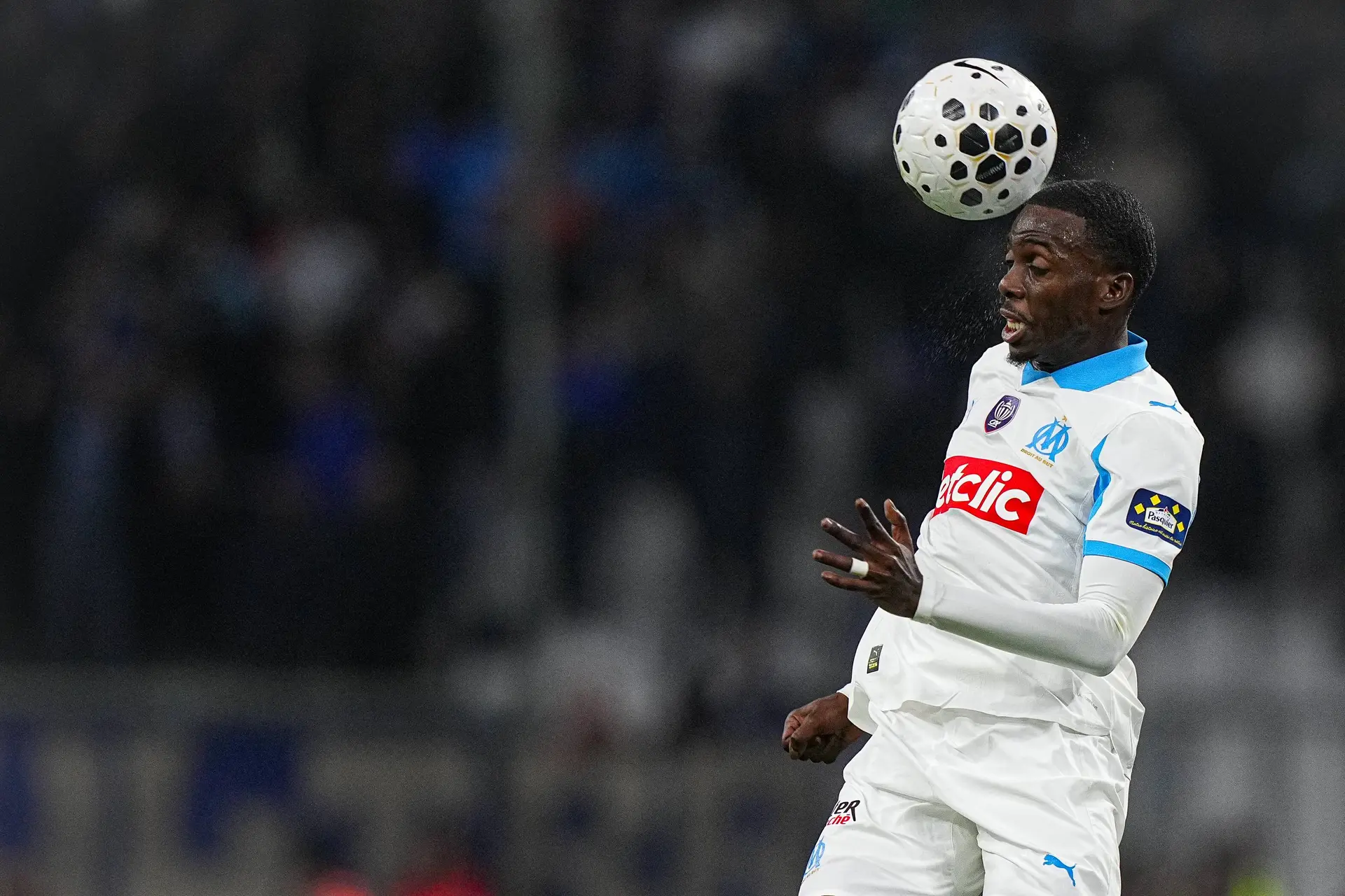 Le PSG et l'OM se partagent le cœur de Weah