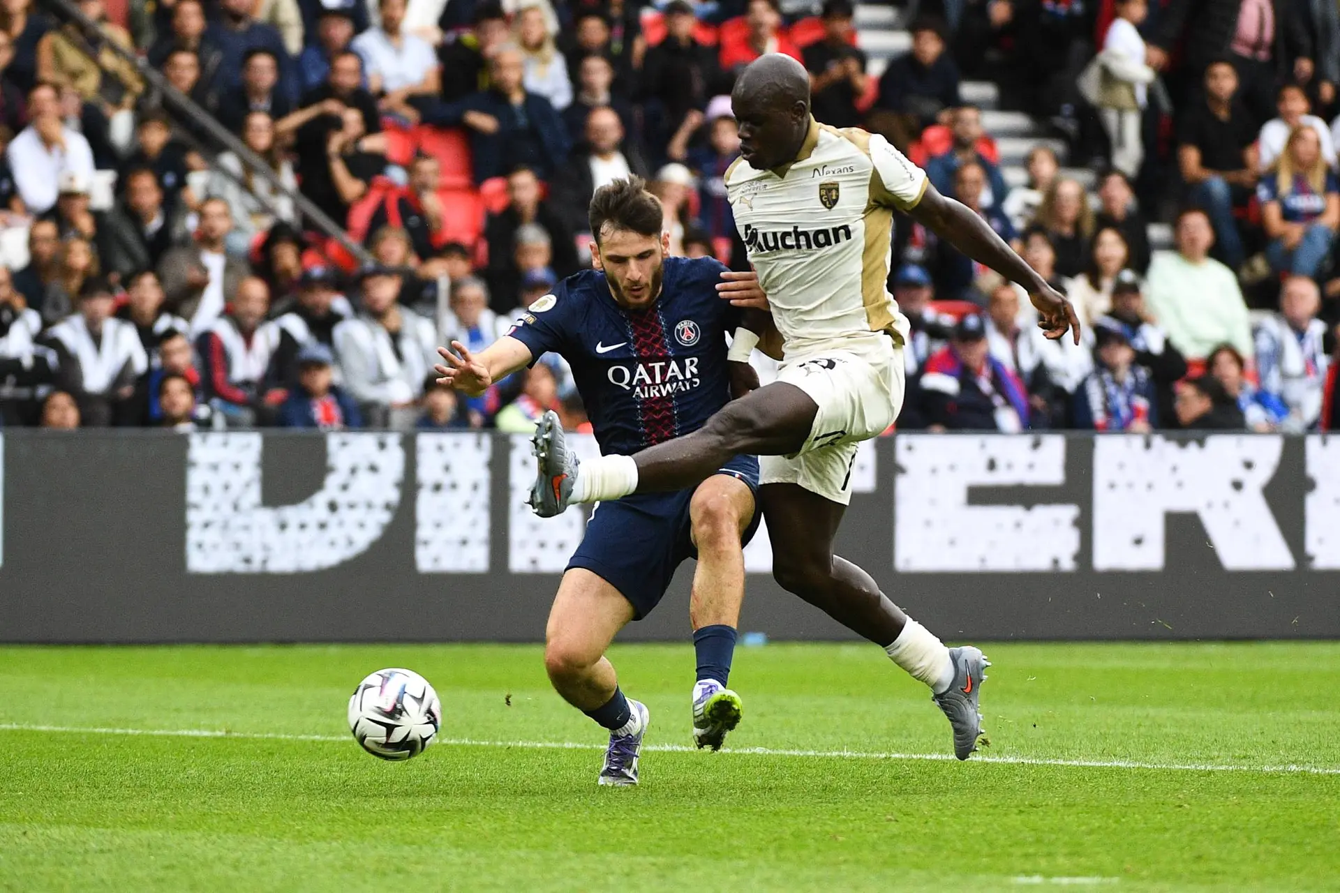 Ligue 1 : Le sommet Lens-PSG reporté à son tour ?