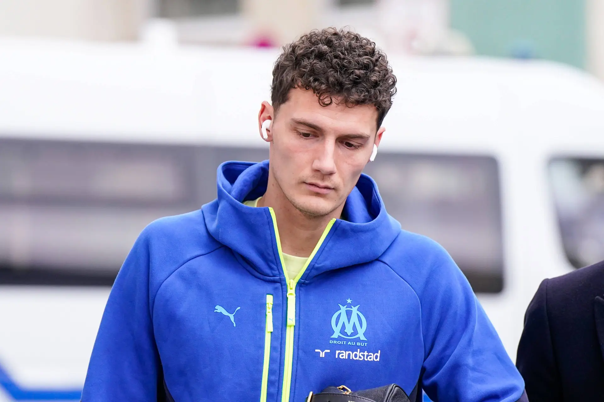 OM : Désespéré, l’Inter supplie Benjamin Pavard