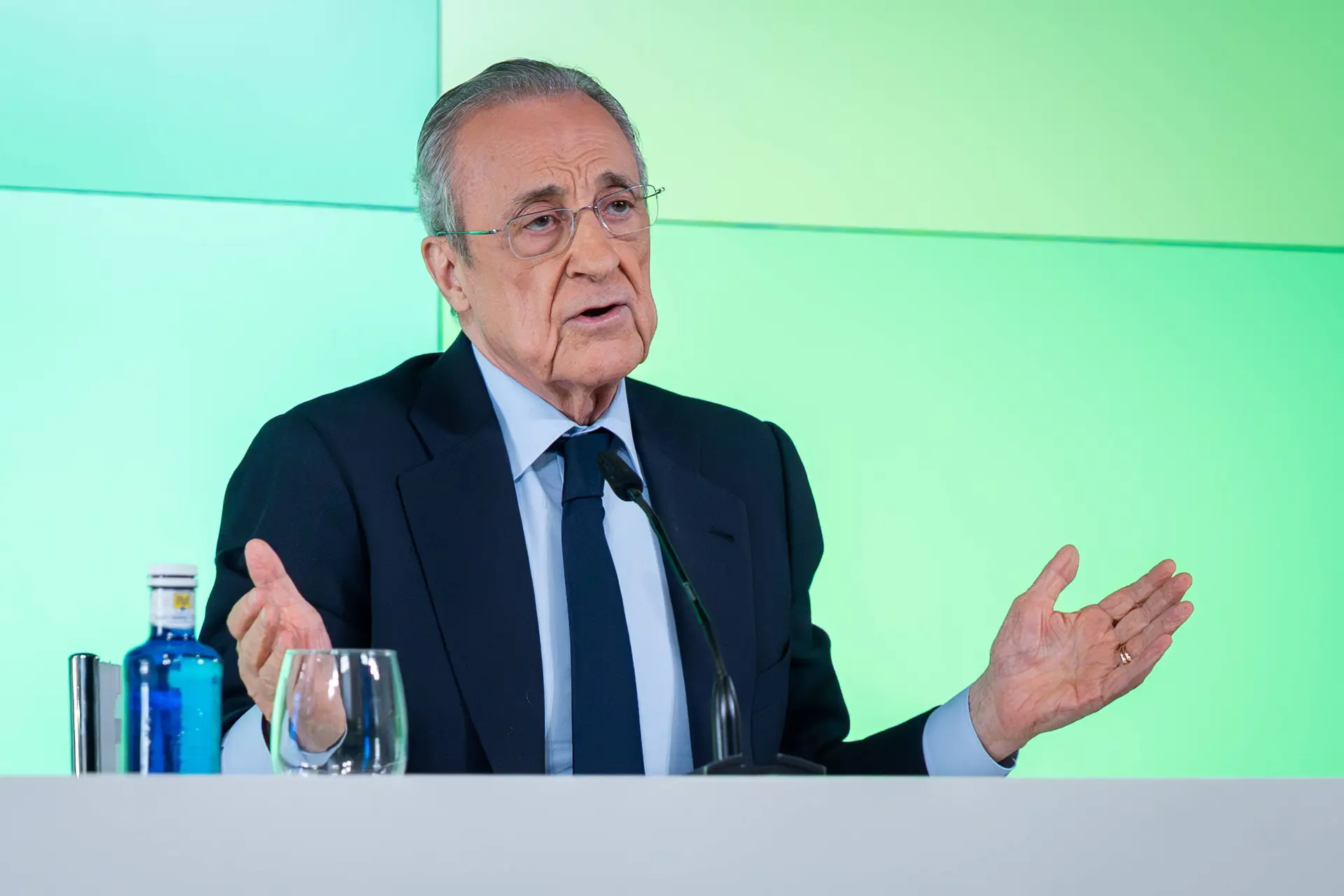 Real : « Le Jean-Michel Aulas du Real Madrid », Acherchour détruit Pérez