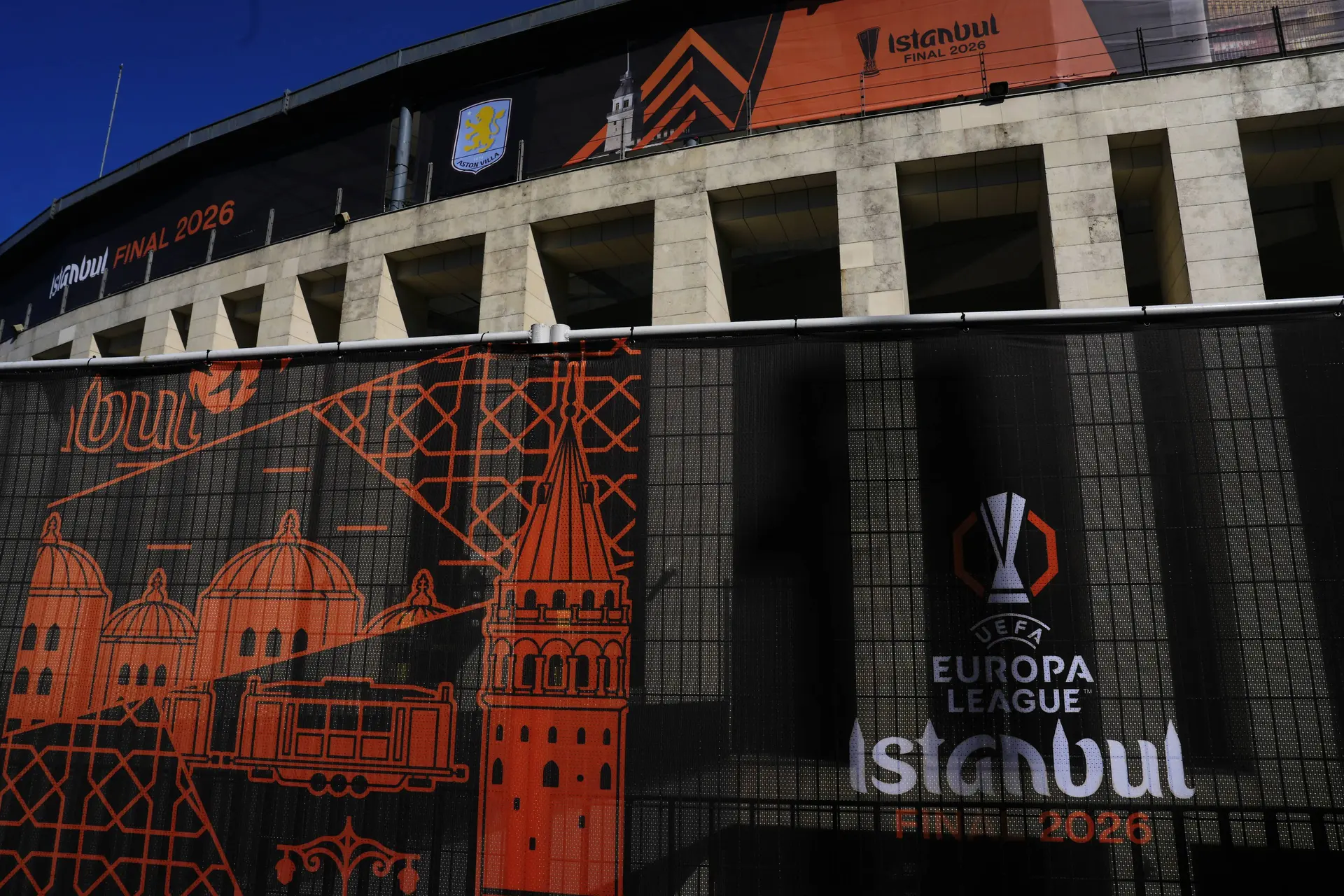 ICONSPORT_366745_0052