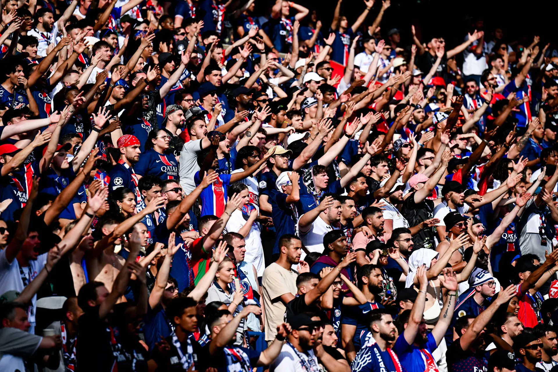 Vivez la parade du PSG en direct ce dimanche