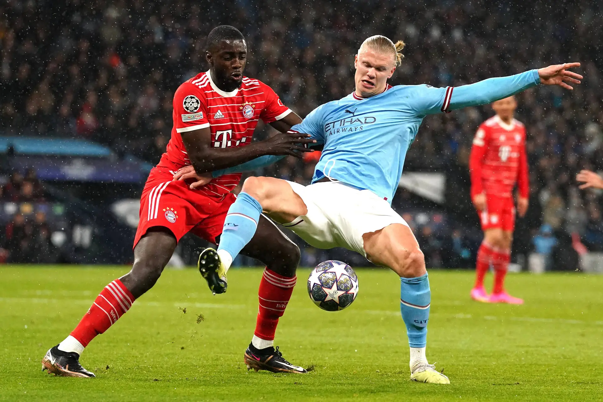 France-Norvège : Upamecano prévient Haaland, ça va être musclé
