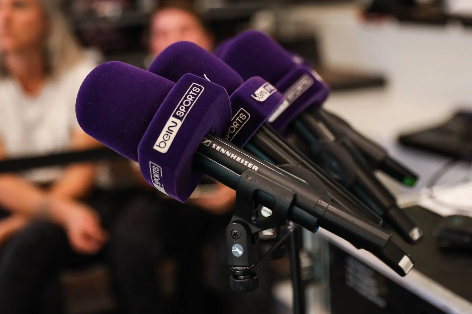 Tv Beinsports Defonce Dazn Et Disney