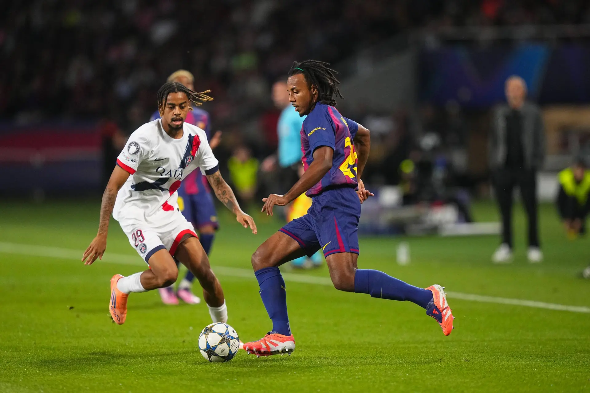 Le PSG propose Barcola dans un échange très surprenant