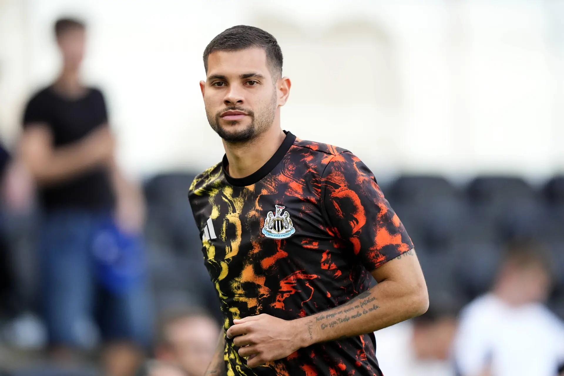 Deux clubs anglais bataillent, l’OL adore ça
