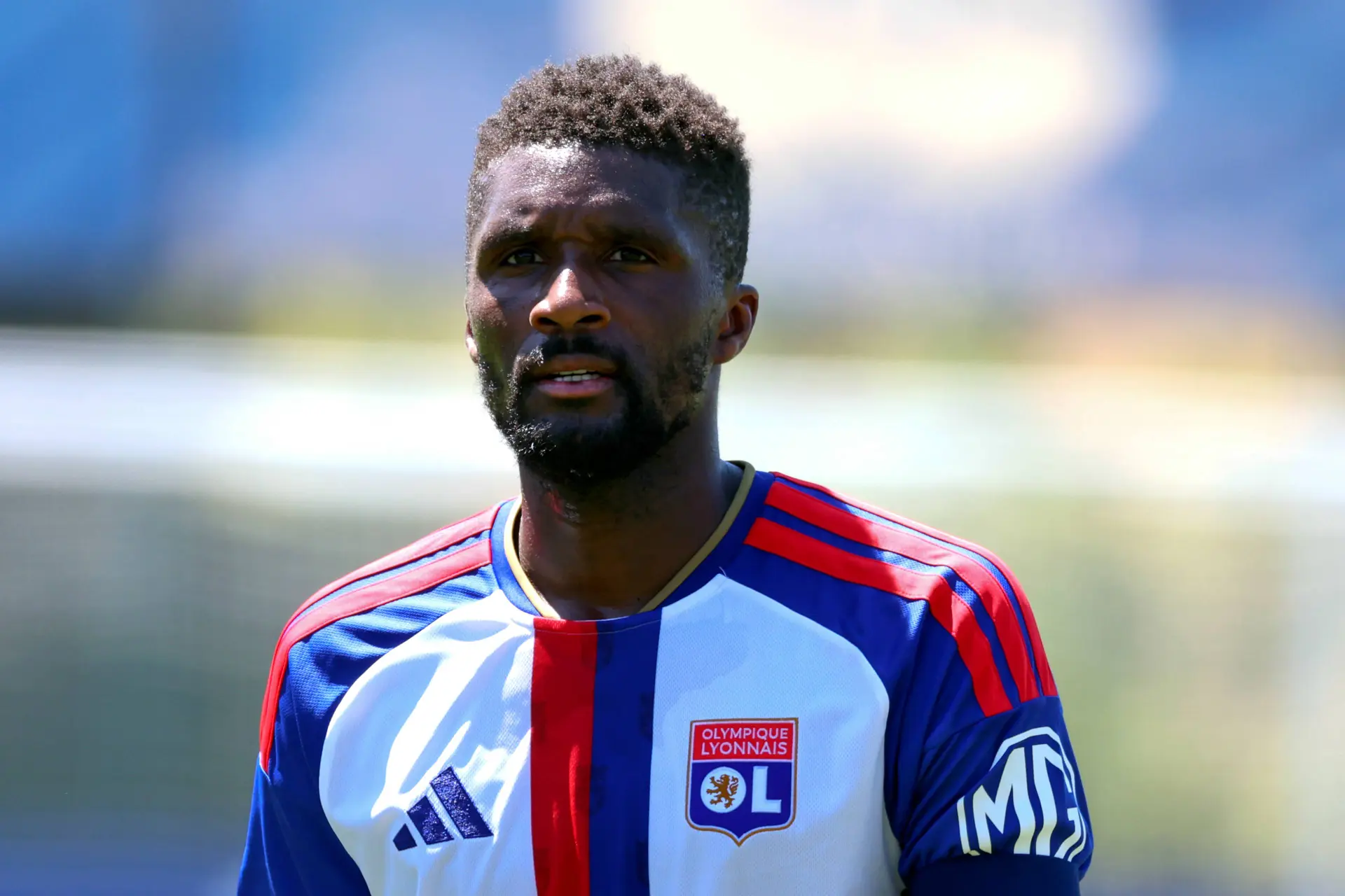Ol Deux Lyonnais Vires Cest Urgent