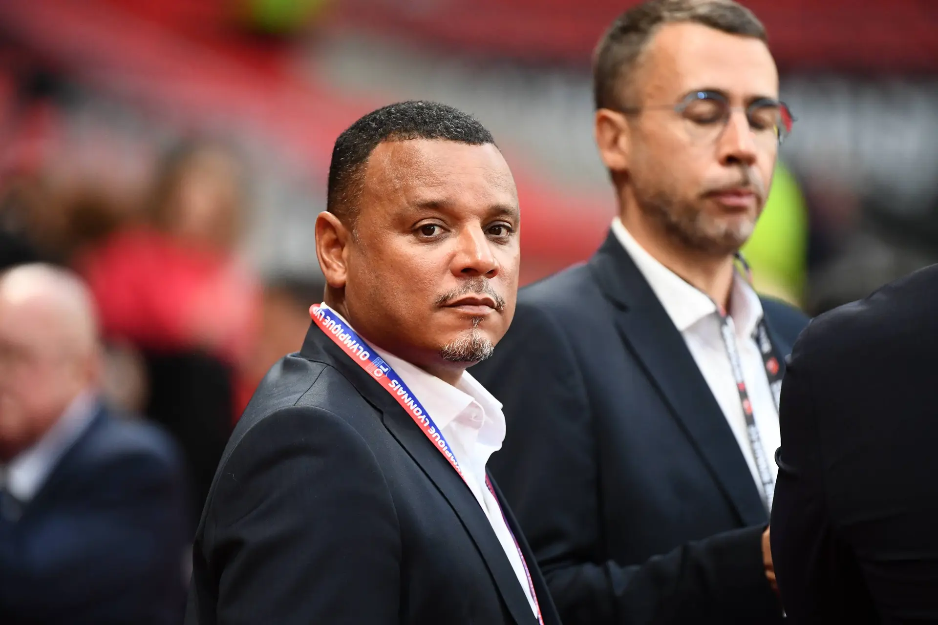 Ol Il Fait Des Miracles Mais On Le Critique En Interne