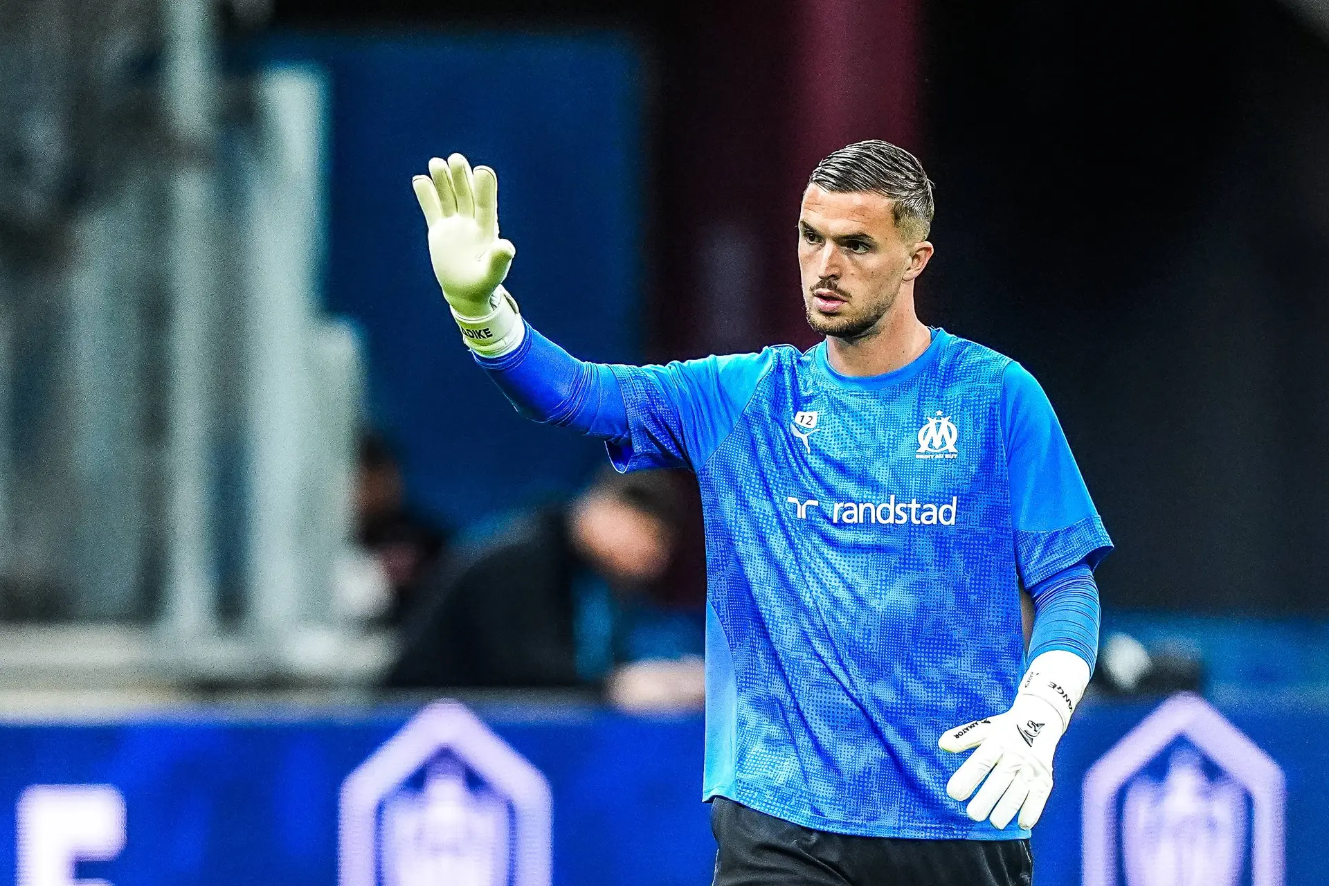 Om A Un Pas De Quitter Marseille Son Transfert Capote