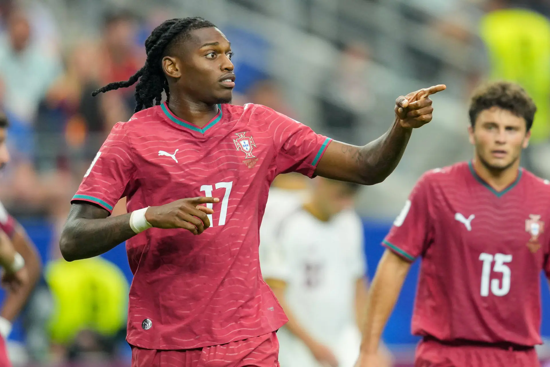 Rafael Leao Envoie Son Cv Au Psg