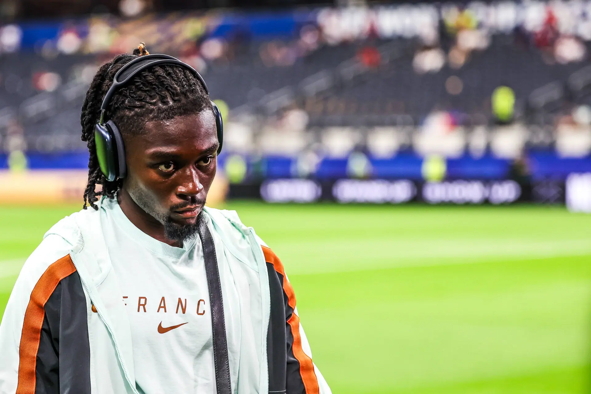Psg Manu Kone La Derniere Folie Du Mercato Parisien