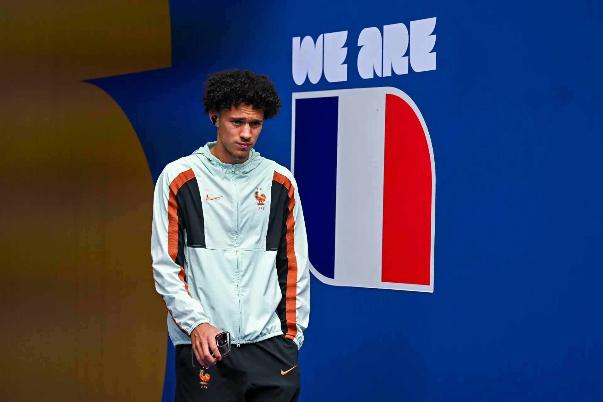 Au Psg Ca Ne Passera Pas Akliouche Se Fait Deja Secouer