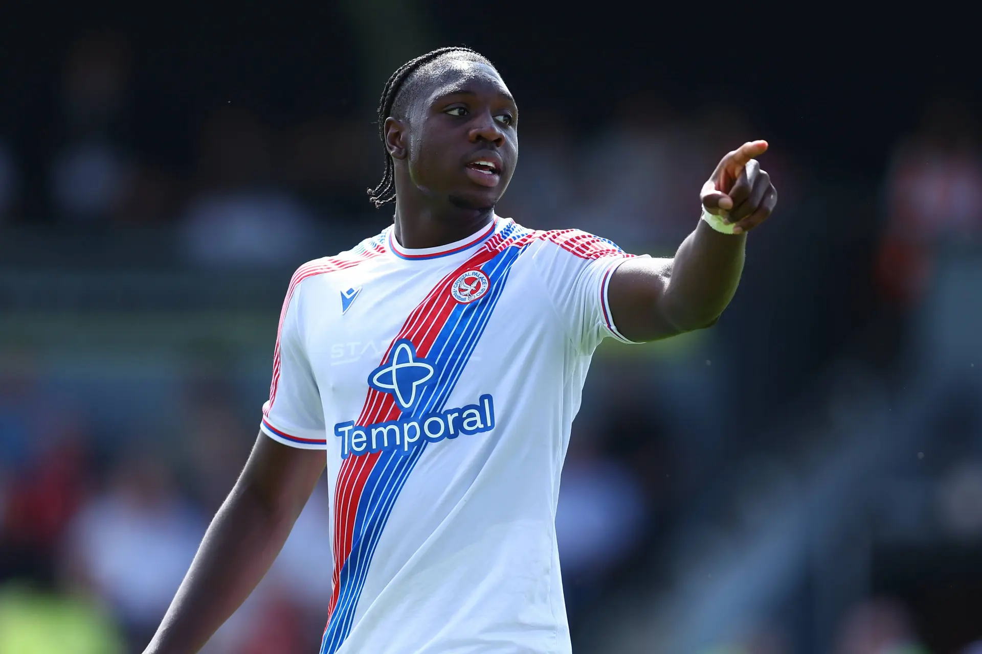 Un Defenseur Francais Au Psg Pierre Sage Va Se Facher