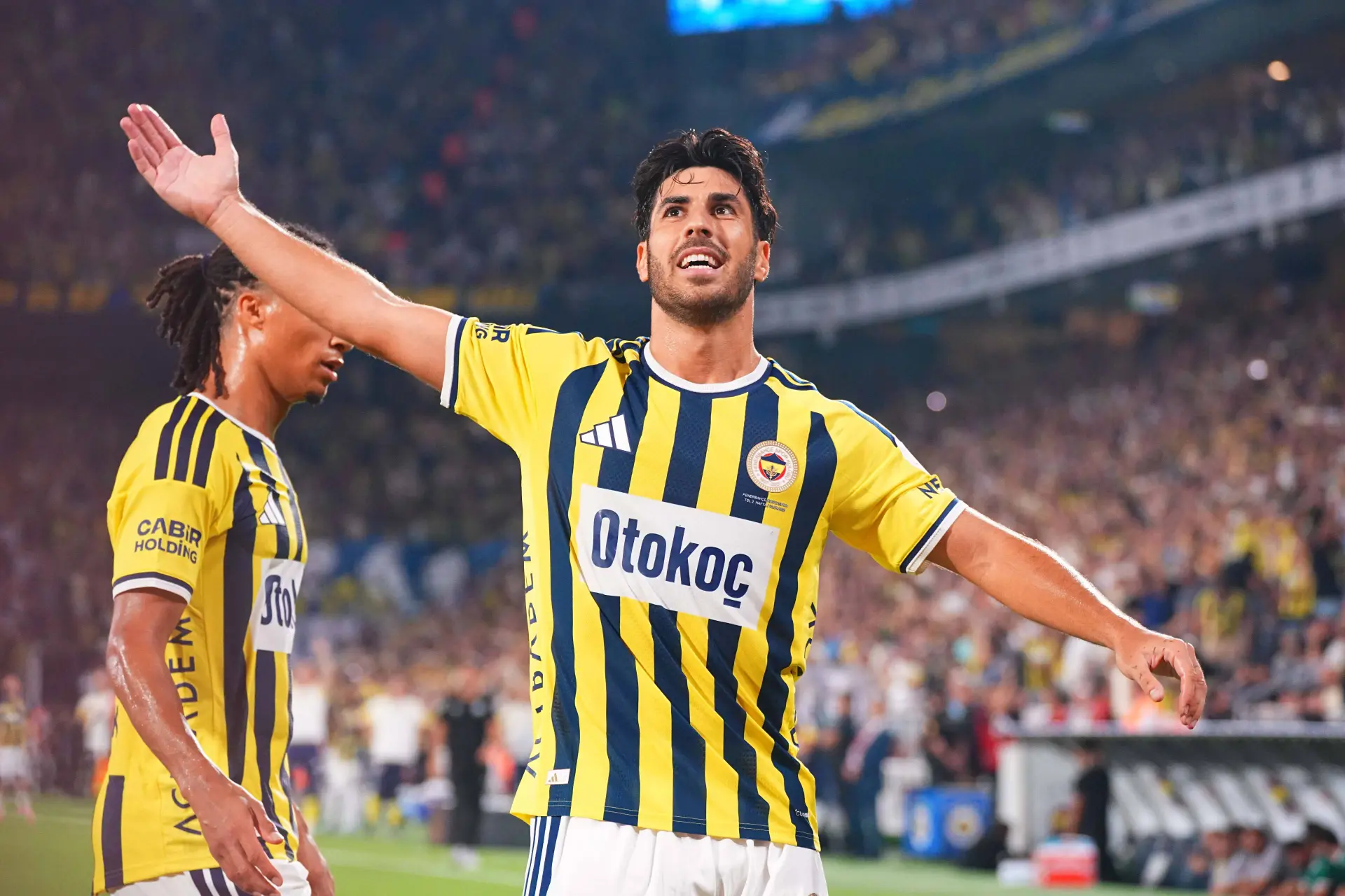 Ol Deux Stars De Fenerbahce Forfaits Contre Lyon