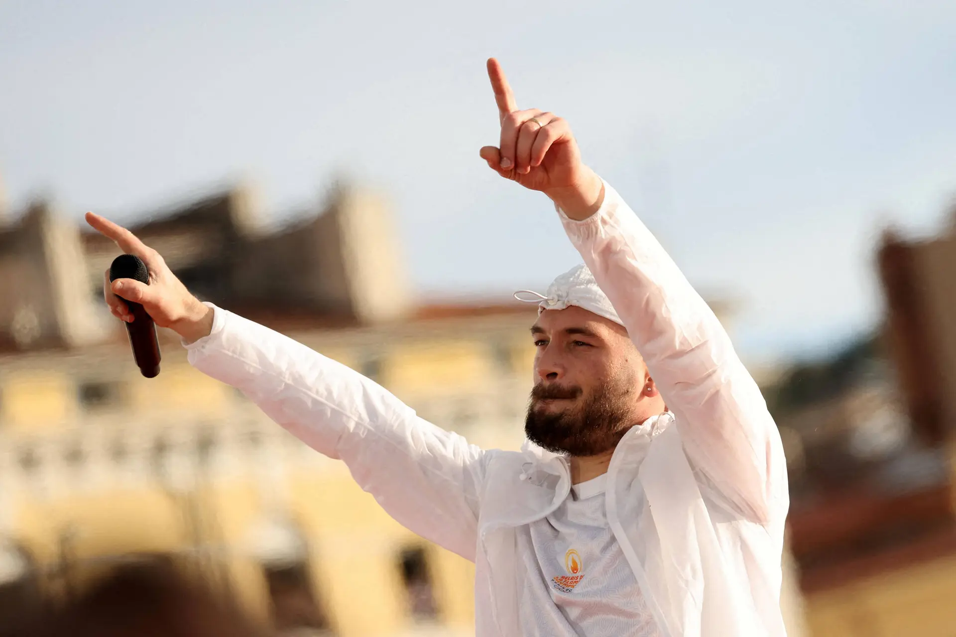 Jul Sest Offert Lom Pour 800000 Euros