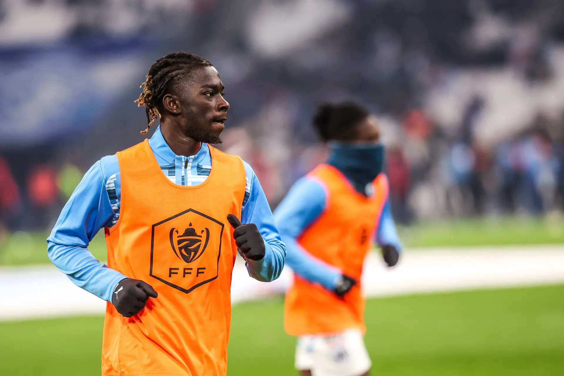 Om Enfin Un Renfort En Defense Genesio Jubile