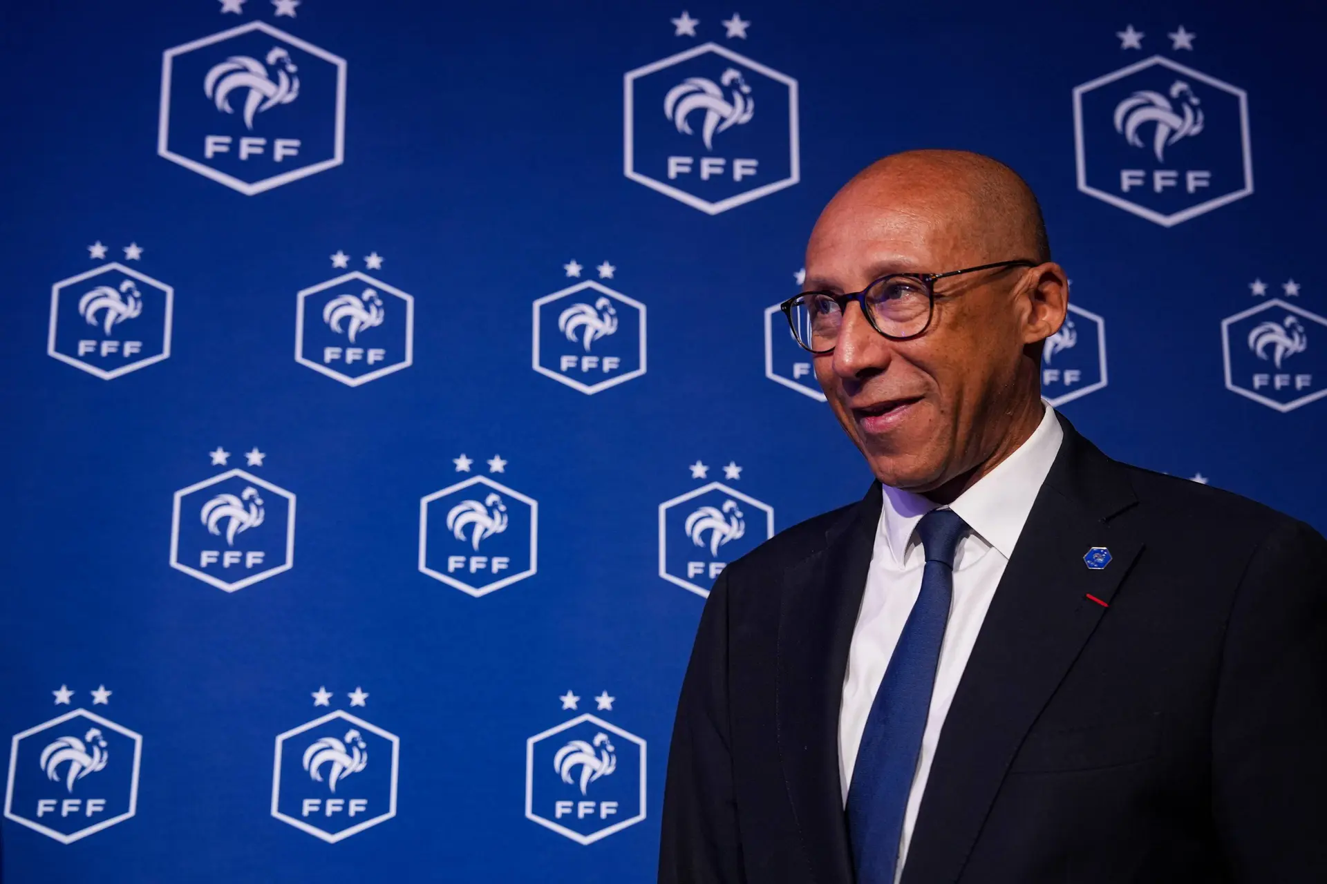 La Fff Interdit A Lom De Descendre En Ligue 2