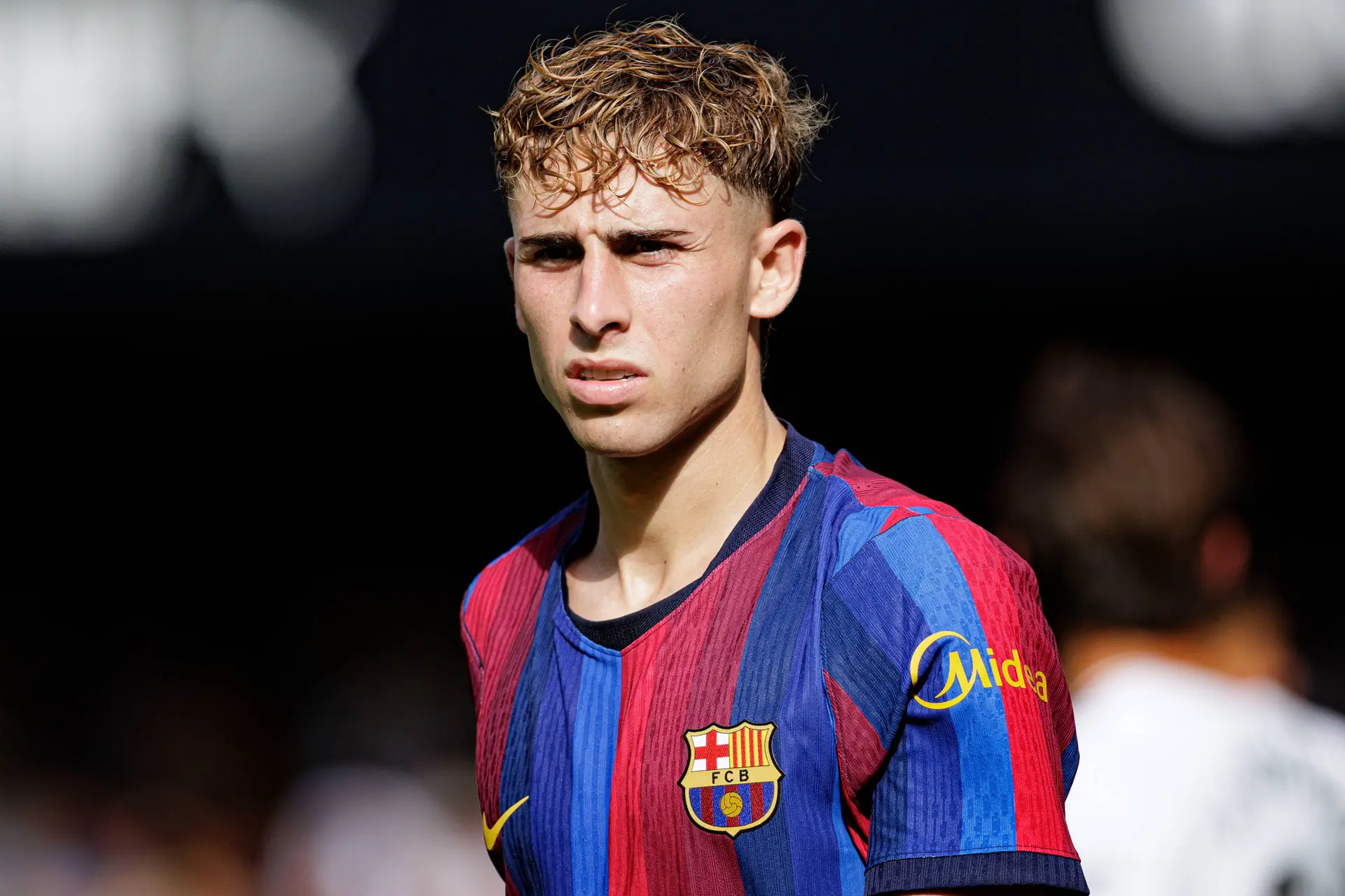 Chelsea Craque Et Offre 140 Me Au Barca