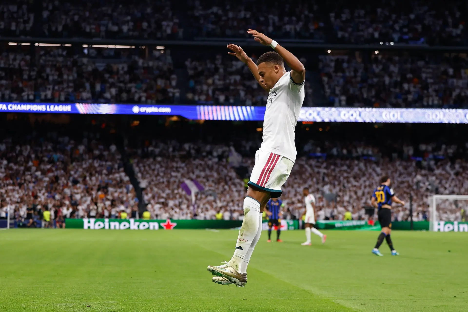 Linter Donne Deux Buts Au Real Madrid Video