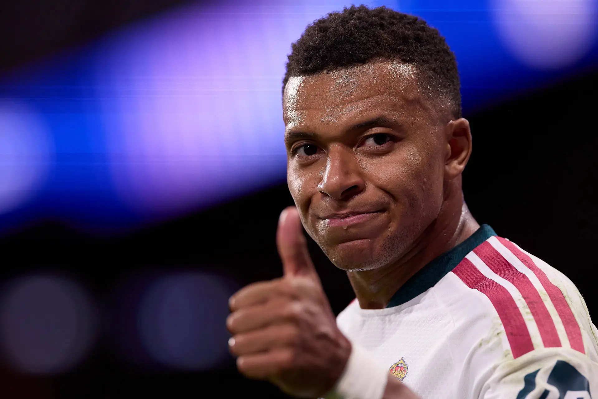Kylian Mbappe Ballon Dor La Legende A Vote