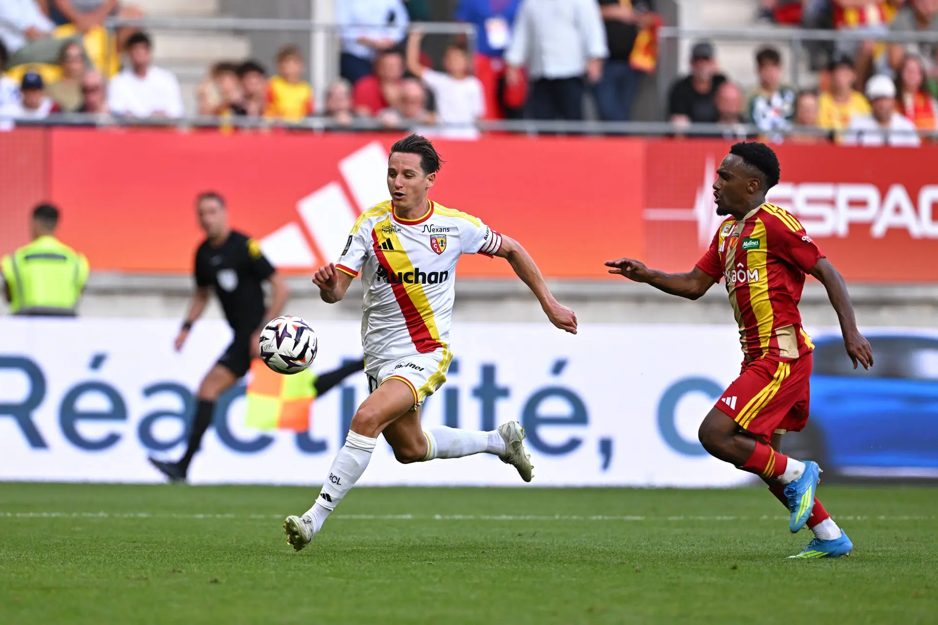 L1 Le Mans Lens 2 2 Un Match En Sang Et Or