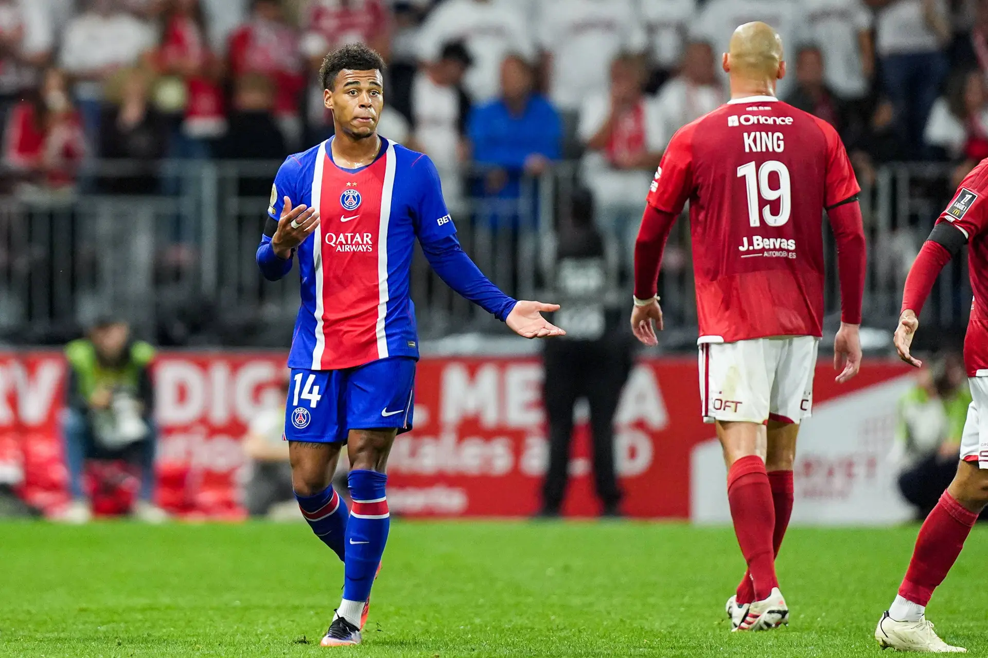 Psg Desire Doue Ecarte Du 11 Ferran Torres Fait Des Degats