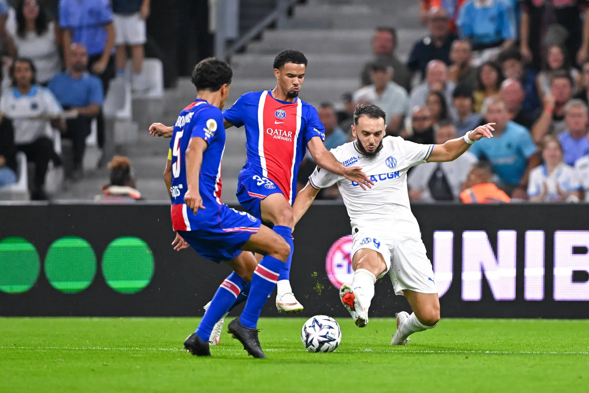 Om Psg Marseille Prive Dun Penalty Evident La Polemique Enfle